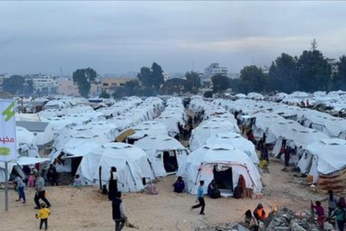 Gaza: Kamp Pengungsian Penuhi Kota
