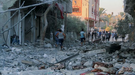 Serangan Israel di Gaza Kembali Memakan Korban, Pusat Distribusi Makanan Hancur