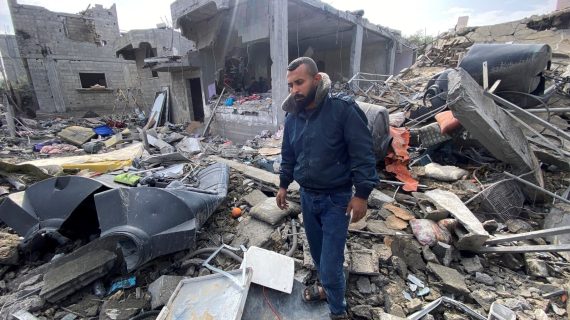 Serangan di Al-Maghazi Perparah Krisis Warga Gaza, Rumah Hancur dan Air Bersih Kian Langka
