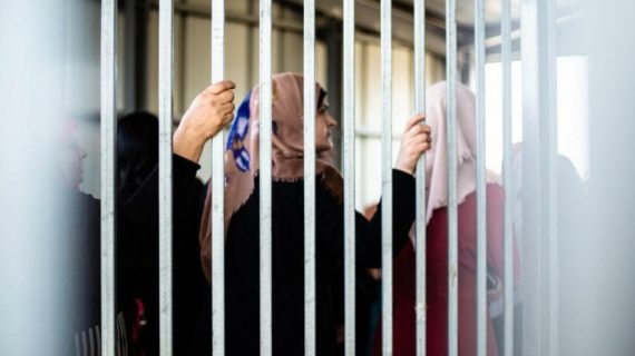 Tiga Ibu Hamil Palestina Dilaporkan Disiksa dan Mengalami Kelaparan di Penjara Israel